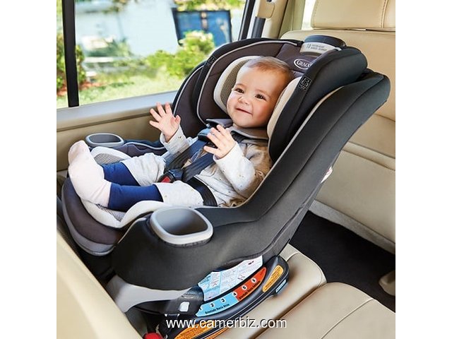 Sièges auto avec airbag pour enfants à vendre - 16931