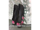 Chaussure Ballerine noir fleurie P39 9.990 F CFA (B0005) - 20181
