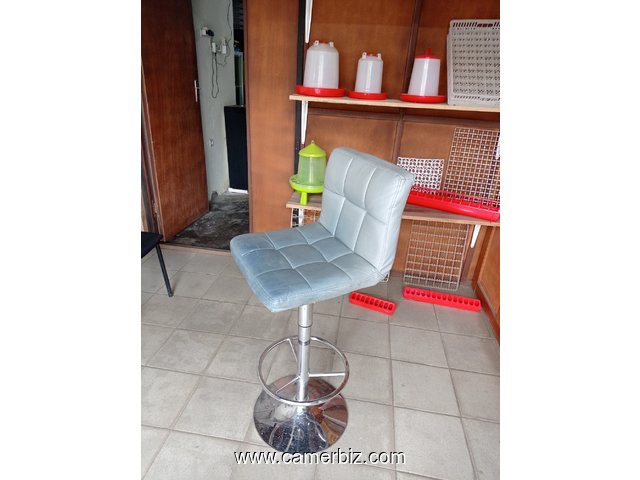 Chaise pour bureau, salon coiffure et autres - Douala - 30172