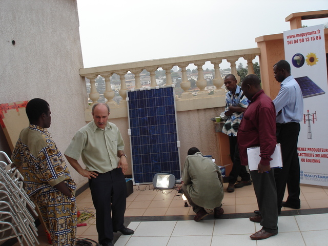 VOTRE ENERGIE SOLAIRE AU CAMEROUN:PANNEAUX SOLAIRES VENTE, INSTALLATION - 438