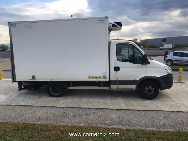Location de camion pour déménagement et transports de marchandises  - 9100