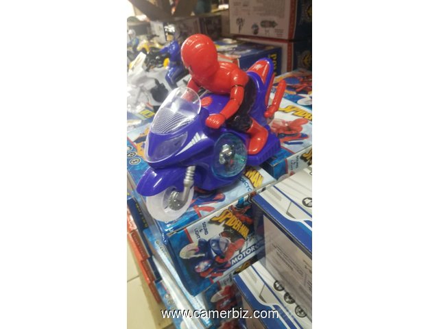 Moto spiderman - 10029