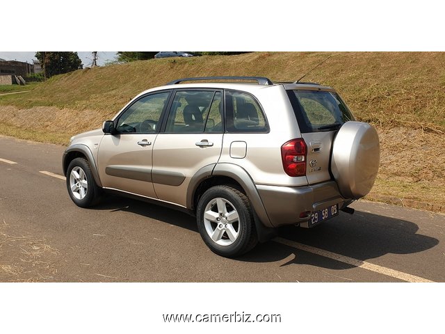 2005 Toyota Rav4 Full Option avec 4WD(4×4) à vendre - 10044