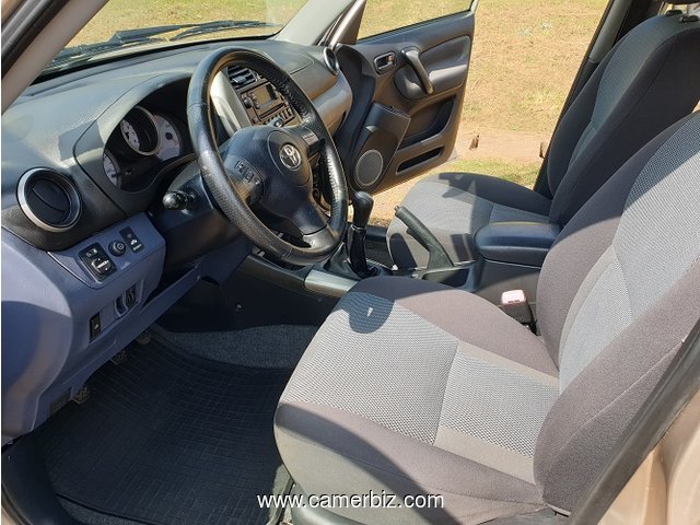 2005 Toyota Rav4 Full Option avec 4WD(4×4) à vendre - 10044