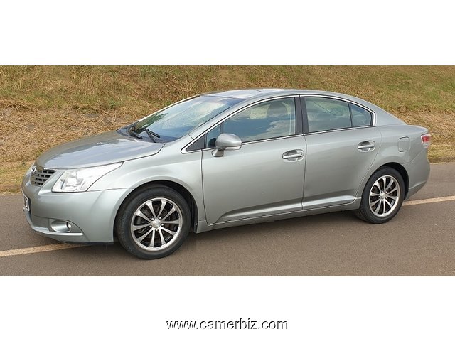 2011 Toyota AVENSIS Full Option à vendre - 10082