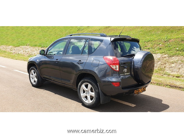 Belle 2009 Toyota Rav4 avec 4WD Full Option à vendre - 10110