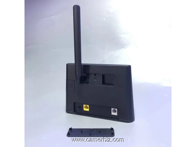 Vente d'un modem routeur Huawei B311s-220 3G/4G universel (compatible avec tous les opérateurs) neuf - 10124