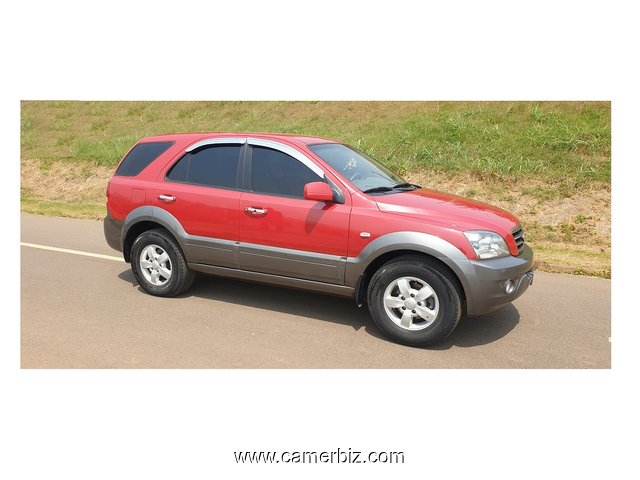 2007 Kia Sorento 4WD avec 7 Places à Vendre - 10229