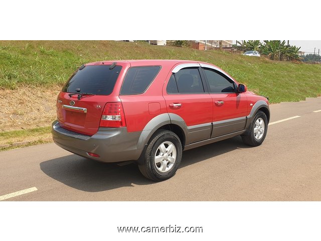 2007 Kia Sorento 4WD avec 7 Places à Vendre - 10229