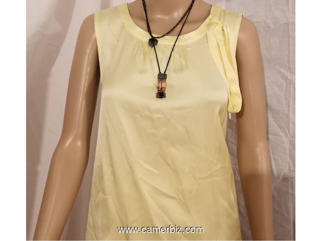 Blouse classe sans manche T38 4.990 F CFA (CB0004) - 10254