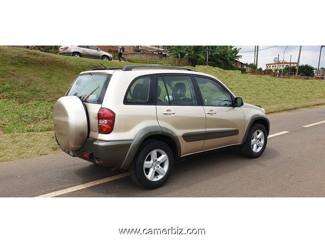 2005 Toyota Rav4 Full Option avec 4WD(4×4) à vendre - 10462