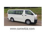 2010 Toyota HiACE 15 Places Full Option à Vendre - 10697