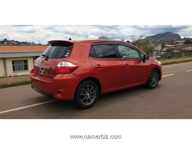 2012 Toyota Auris(Blade) Automatique Full Option à Vendre - 10799