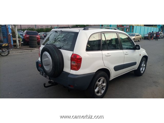 5,300,000FCFA TOYOTA RAV4-4X4WD VERSION 2004-OCCASION D’ALLEMAGNE - 11046