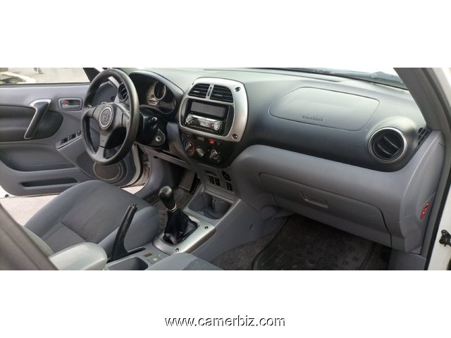 5,300,000FCFA TOYOTA RAV4-4X4WD VERSION 2004-OCCASION D’ALLEMAGNE - 11046