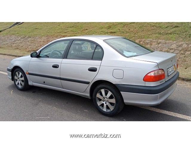 2002 Toyota Avensis berline à vendre   - 14908