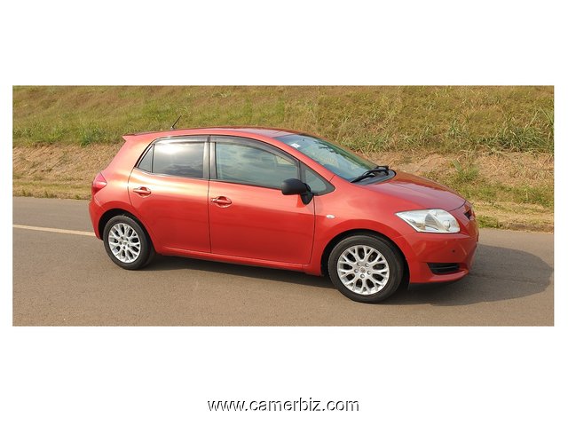 2009 Toyota Auris(Blade) Full Option à Vendre à Yaounde - 15990