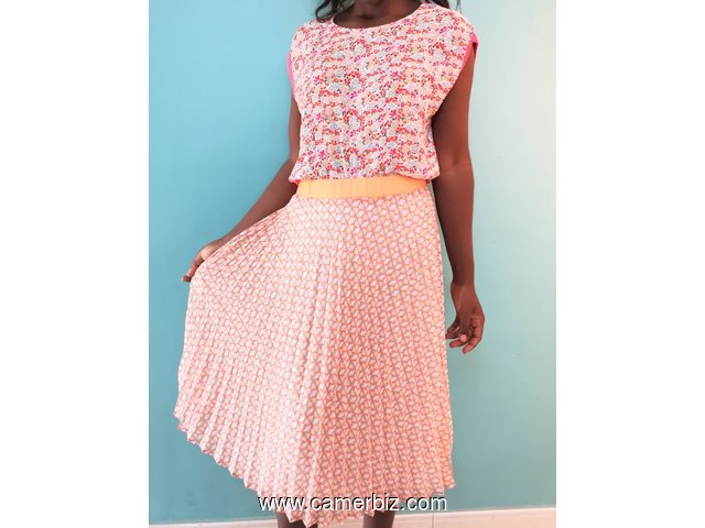 Blouse fashion courte manche 2 tons T38 4.990 F CFA (CS0007) - 16061