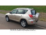 2007 Toyota Rav4 avec 4WD  à vendre à Yaoundé - 16842