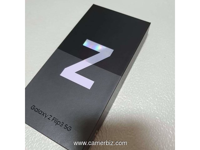 Samsung Galaxy Z flip 3 128Go 8Go ram - 16859