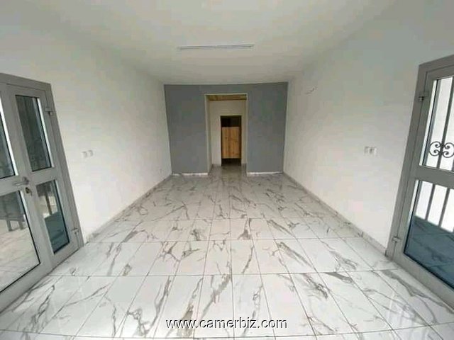 Bel Appartement design nouvellement construit, Cité des Palmiers - 17000