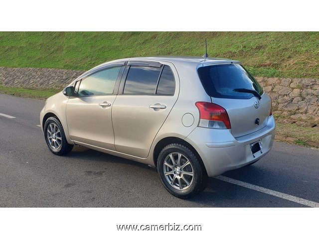 2009 Toyota Yaris Automatique à vendre à Yaoundé. Automatique - 17115