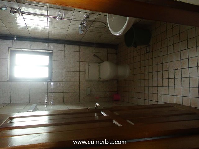 Vaste appartement 2 chambres 2 douches à louer, Logbessou - 17200