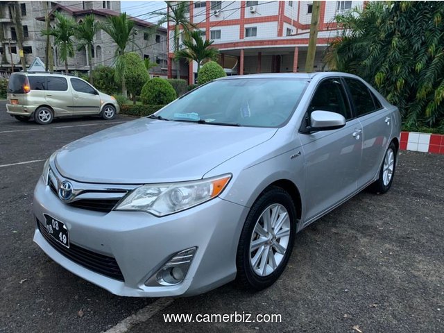 Toyota Camry hybrid  - 17521