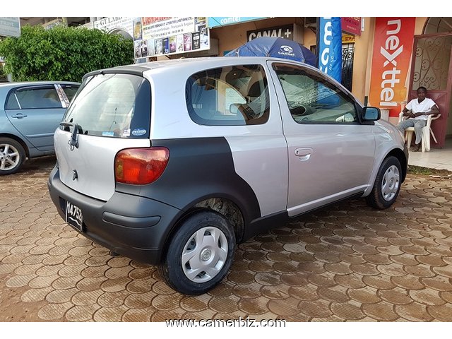 Belle Automatique 2004 Toyota Yaris 3Portes Clamatisation  A Vendre - 1768