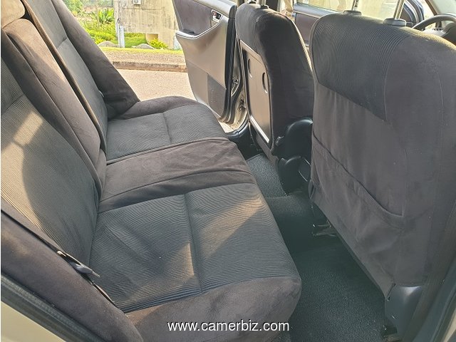  2007 Toyota Corolla Runx Automatique à vendre à Yaoundé - 17777