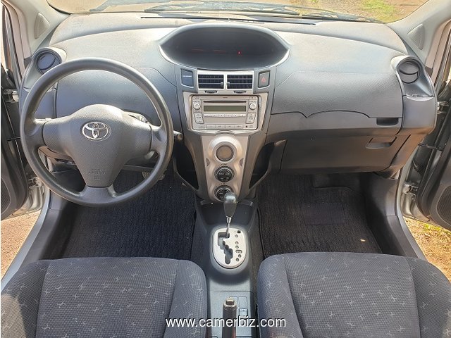 2009 Toyota Yaris Automatique avec 4WD à vendre à Yaoundé - 18436