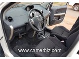 2006 Toyota ist Automatique avec 4WD à vendre à Yaoundé - 18437
