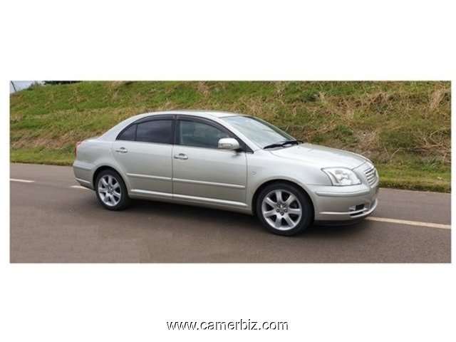 2008 Toyota AVENSIS Automatique à vendre à Yaoundé - 18439