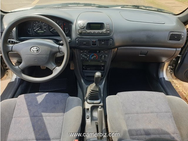 2002 Toyota Corolla 111 Climatisé à vendre à Yaoundé - 18750