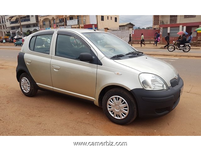 MODELE 2005 TOYOTA YARIS AUTOMATIQUE A VENDRE - 1900