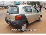 MODELE 2005 TOYOTA YARIS AUTOMATIQUE A VENDRE - 1900