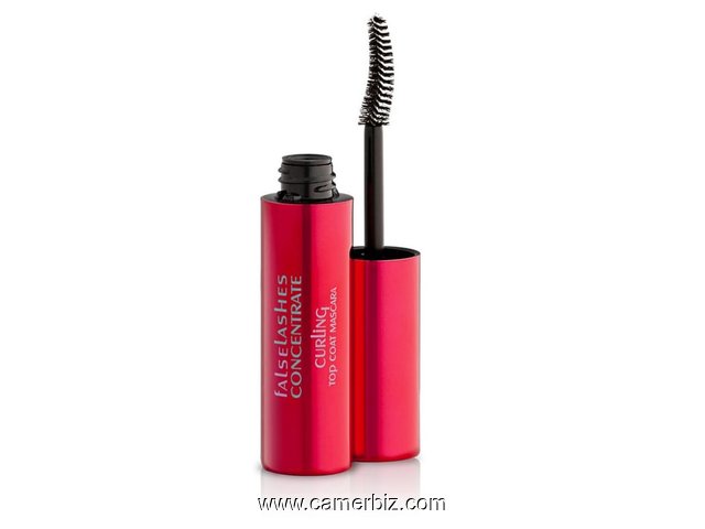  Mascara "top coat" de Marque Kiko qui augmente le Volume et la Définition des cils. - 1905