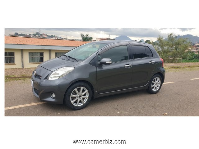 2011 Toyota Yaris Automatique SPORT à vendre à Yaoundé - 19865