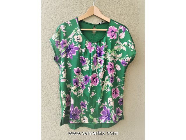 Blouse chic 2 tons vert fleurie T42 4.990 F CFA (CS0017) - 20154