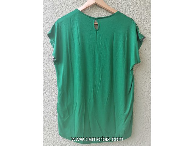 Blouse chic 2 tons vert fleurie T42 4.990 F CFA (CS0017) - 20154