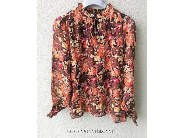 Blouse élégante longues manches fleurie T42 4.990 F CFA (LB0024) - 20166