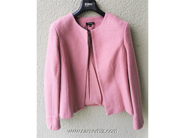 Blazer / Veste à boutons rose T42 9.990 F CFA (VB0003) - 20176