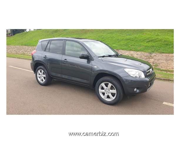 2009 Toyota RAV4 avec 4WD  à vendre à Yaoundé - 20649