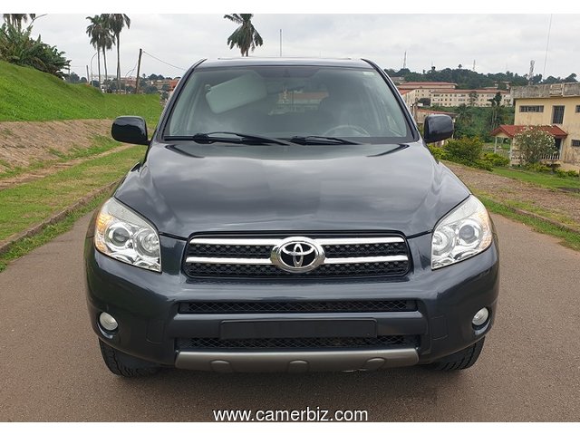 2009 Toyota RAV4 avec 4WD  à vendre à Yaoundé - 20649