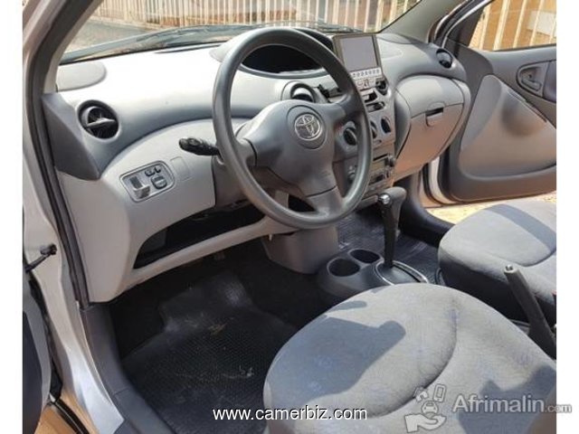 2005 TOYOTA YARIS AUTOMATIQUE A VENDRE - 2097