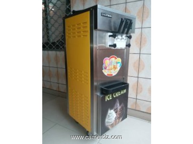 GRANDE PROMO DE MACHINES A GLACE NEUVES - 2139