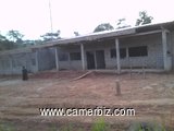 2 BATIMENTS INACHEVES BATI SUR UN TERRAIN DE 2000 M2 A ABOME A YAOUNDE iv - 21464