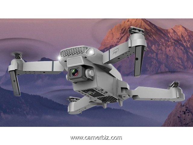 Drone amateur et enfants, avec 2 Cameras - 2 Batteries - 22415