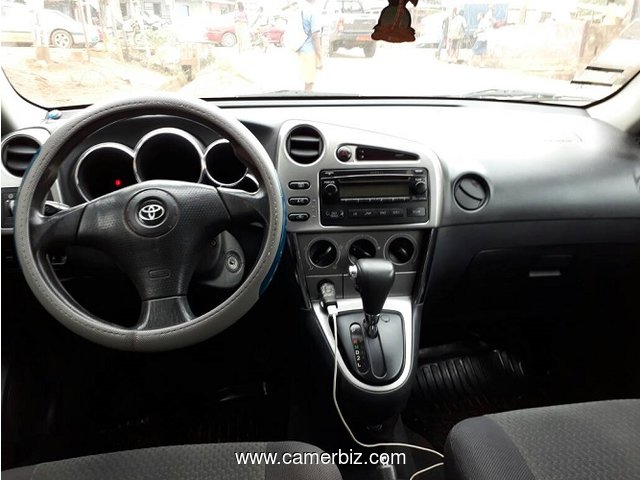 2006 Toyota Matrix Automatique Avec 4WD Full Option A Vendre - 2268