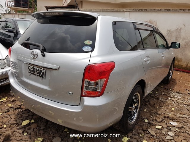 NirousAuto 2010 Toyota Corolla Fielder Full Option Automatique  A Vendre - 2310